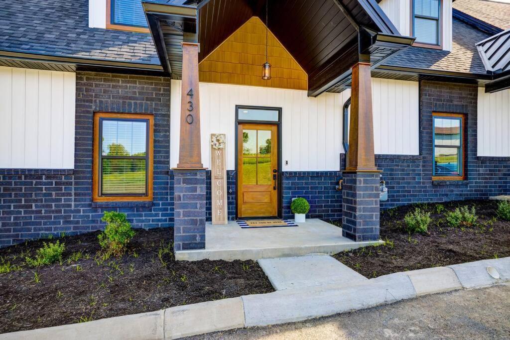 *Dog Friendly*Modern Home-Minutes To Dollywood, Gatlinburg, Smoky Mountains & Pigeon Forge! Exterior foto